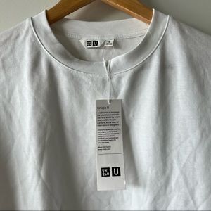 Uniqlo U T-shirt